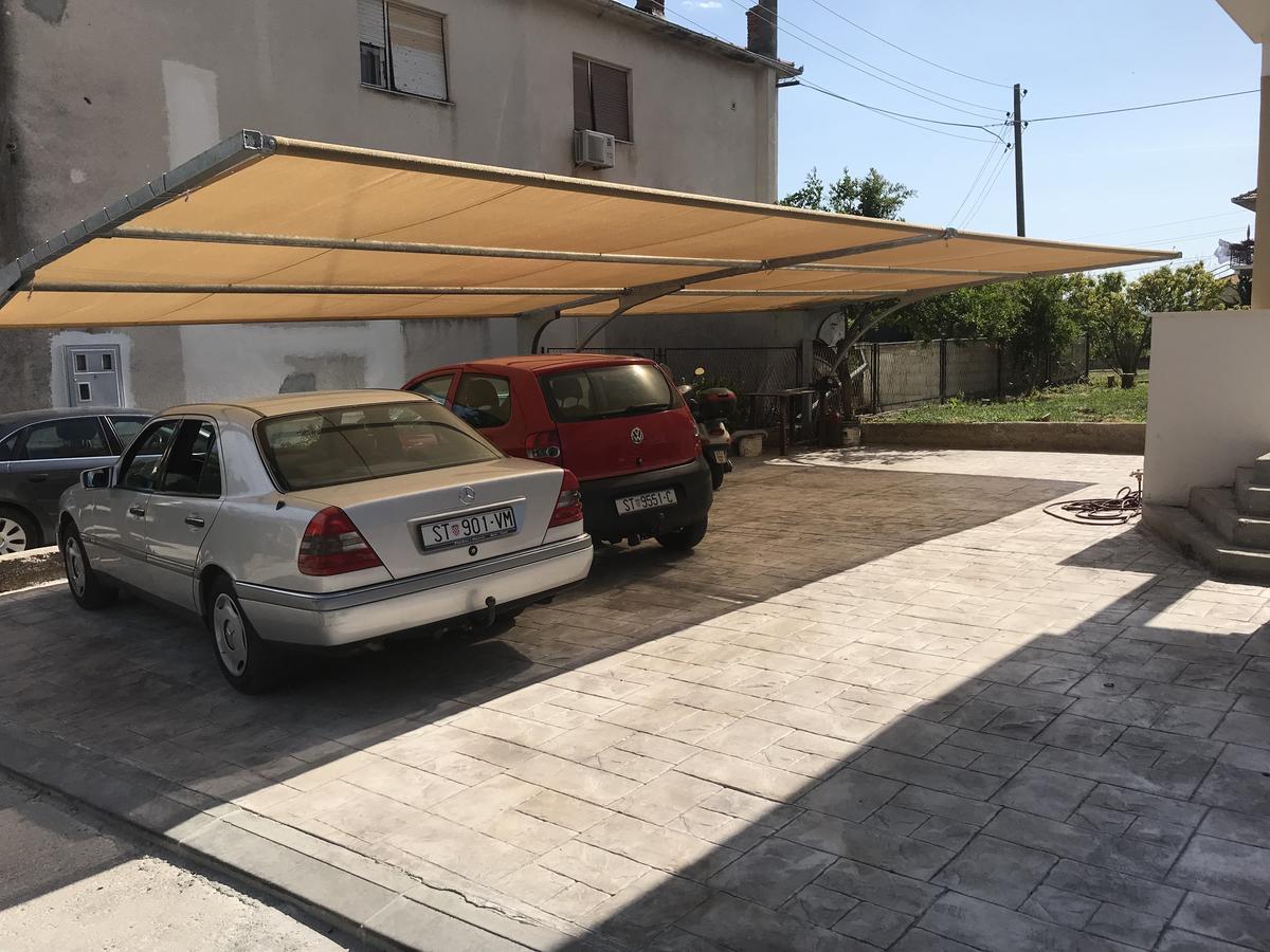 Apartment Nikola 特罗吉尔 外观 照片